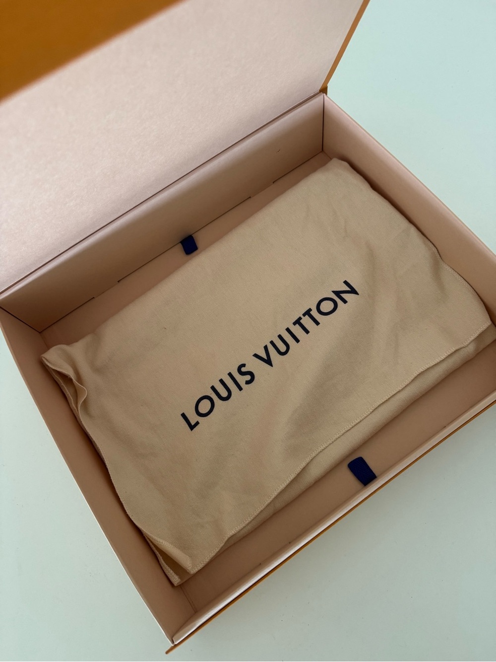 Louis Vuitton Bum Bag with Beige Strap - Picture 5 of 7